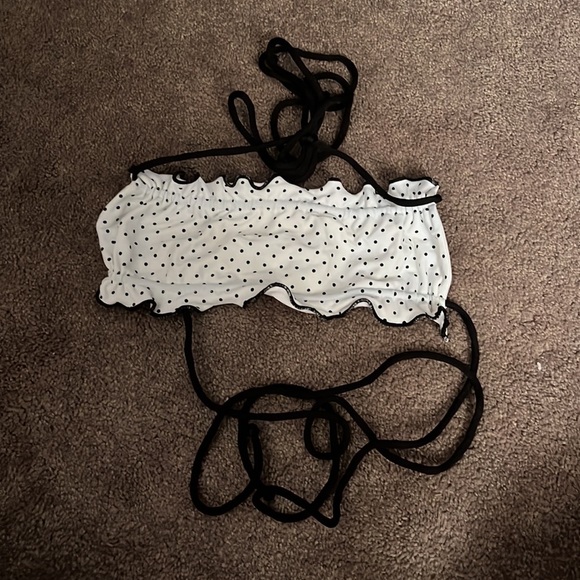 bikinis - Picture 4 of 8